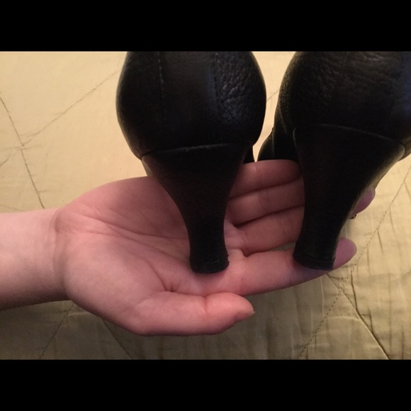 Vintage Aldo Black Leather ankle strap shoes - Picture 6 of 6